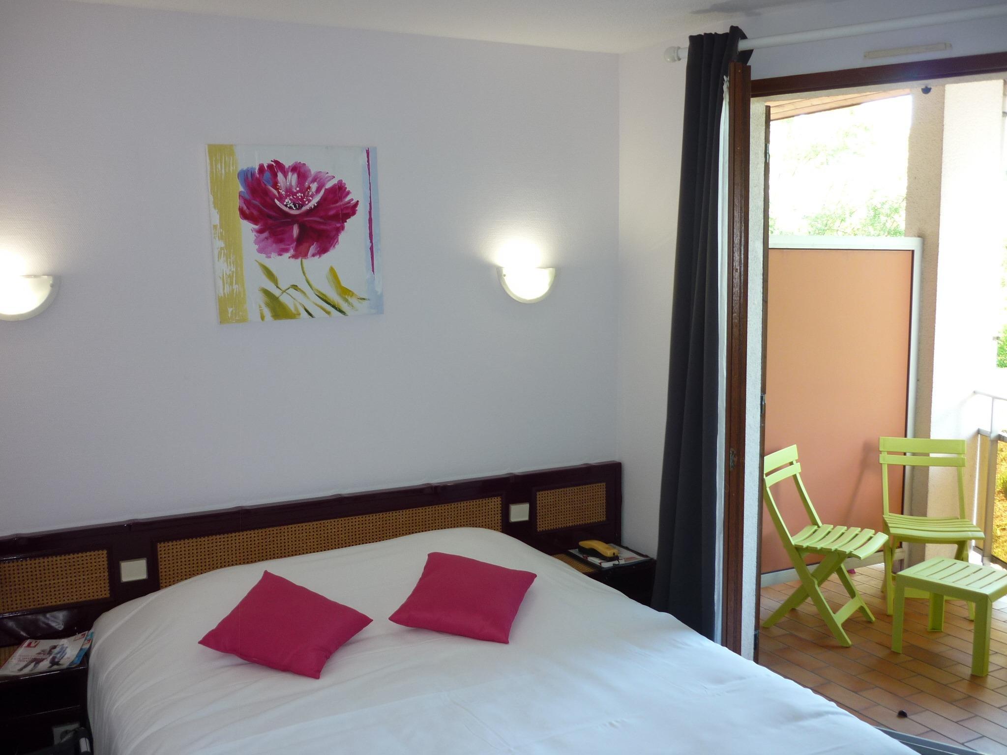 Sure Hotel By Best Western Сент Екстериор снимка