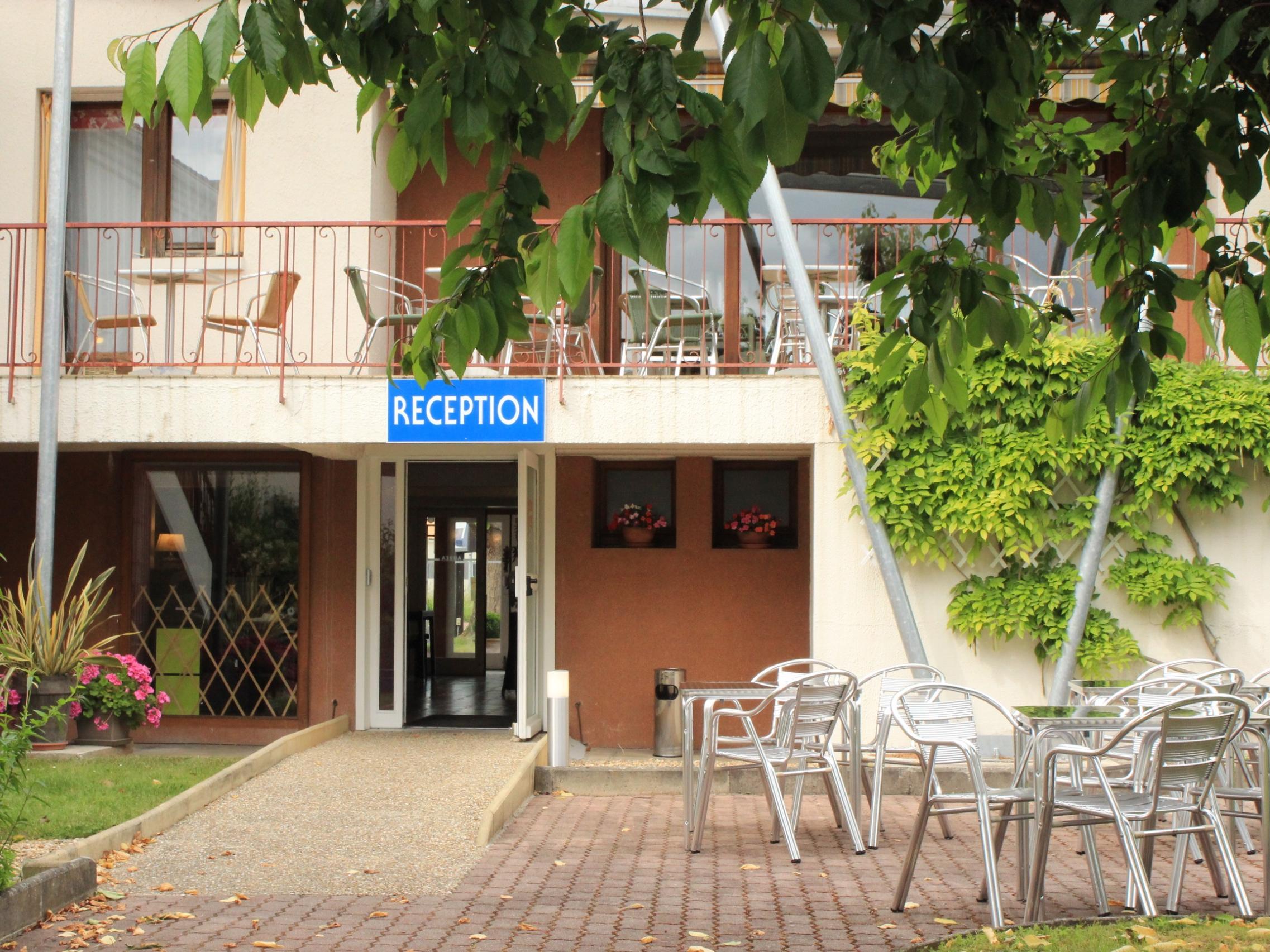 Sure Hotel By Best Western Сент Екстериор снимка