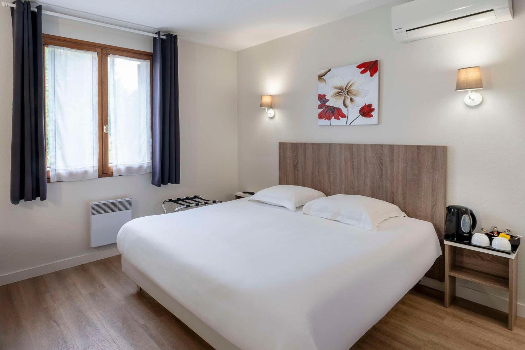 Sure Hotel By Best Western Сент Екстериор снимка